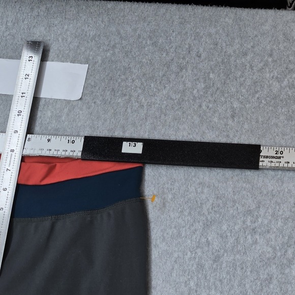 Patagonia Women Activewear Pants M Gray Flare Yoga Leggings 25" Inseam - Picture 8 of 14